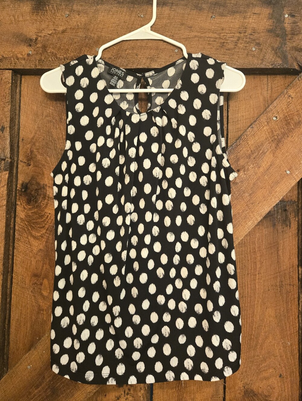 Jones New York Black and White Polka Dot Sleeveless Camisole